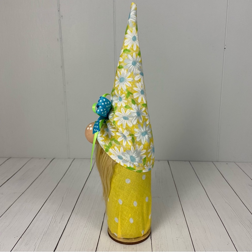 Handmade Gnome Daisy Yellow Polka Dot Fabric Multicolor Bow Tiered Tray Spring - Picture 7 of 11